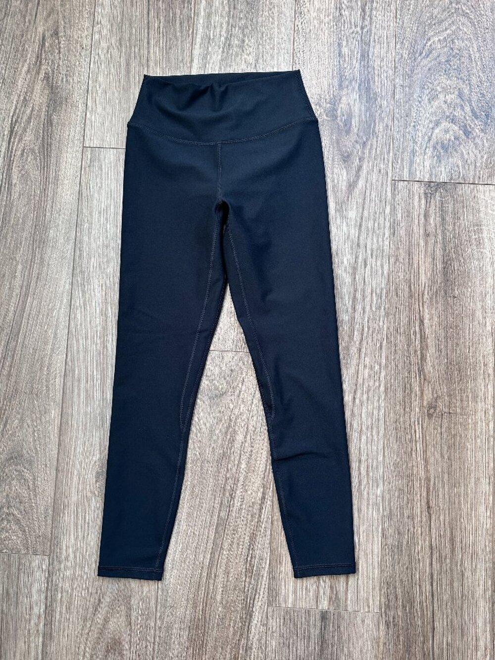 Abercrombie & Fitch YPB sculptLUX 7/8-Length Legging Worn Once